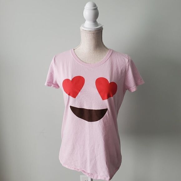 FRUIT OF THE LOOM  WOMEN'S VALENTINES DAY OR EMOJI TEE SHIRT SIZE MEDIUM - Picture 1 of 5